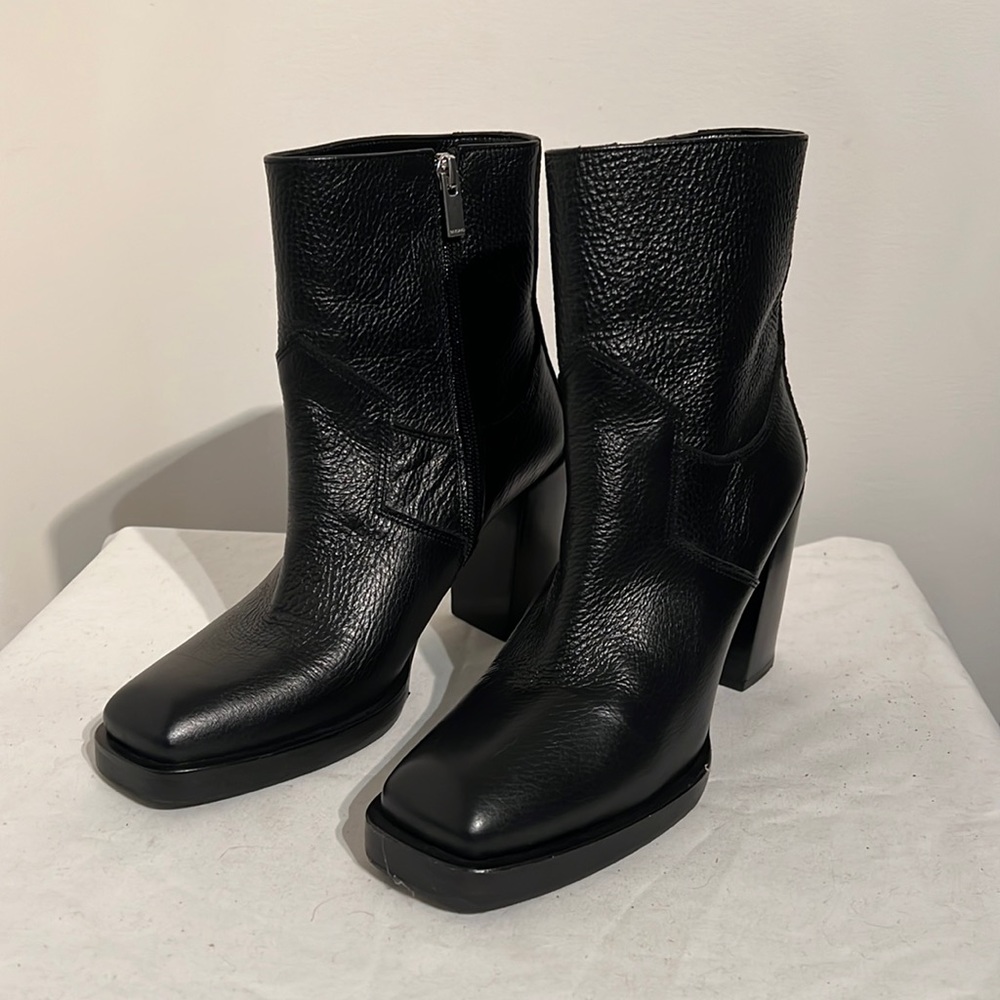 Sexy Leather Ankle Boots Size 38 🖤